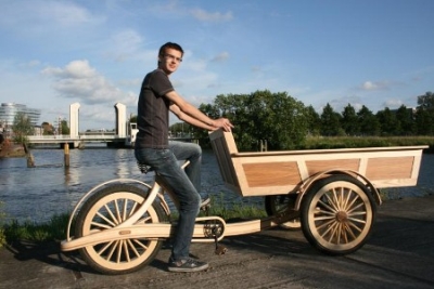 Bakfiets van hout Bakfiets van hout